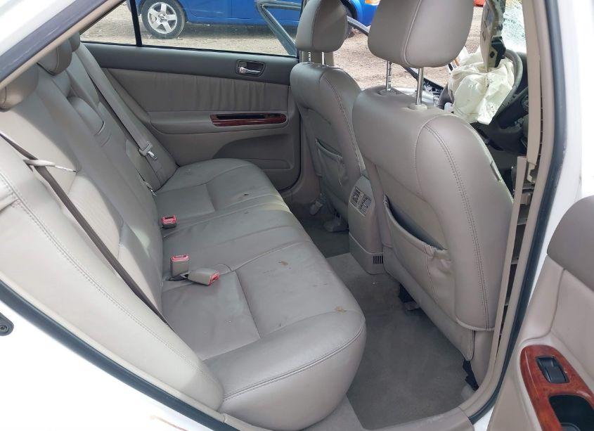 Photo 8 of 2005 Toyota Camry XLE V6 (VIN 4T1BF30K45U616547)