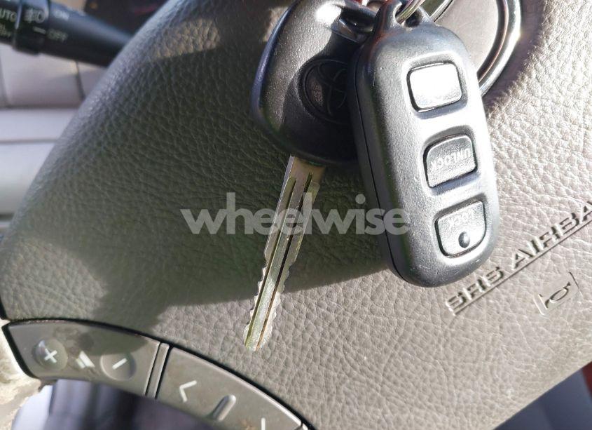 Photo 11 of 2006 Toyota Camry XLE V6 (VIN 4T1BF30K46U112775)