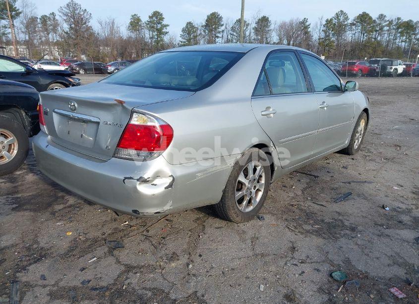 Photo 4 of 2006 Toyota Camry XLE V6 (VIN 4T1BF30K46U112775)