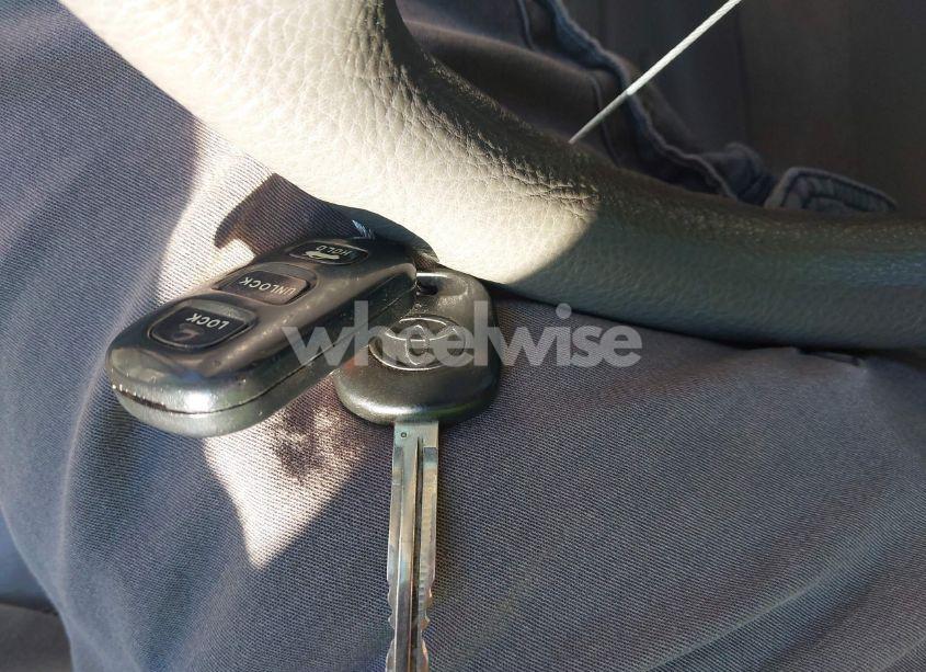 Photo 11 of 2006 Toyota Camry LE V6/XLE V6 (VIN 4T1BF30K46U623046)