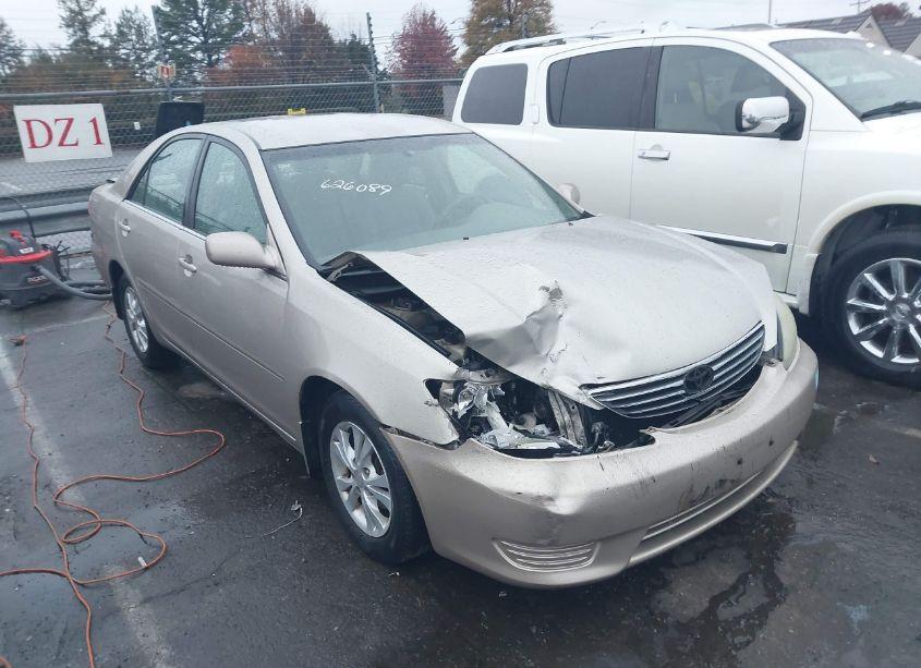 2006 Toyota Camry LE V6 (VIN 4T1BF30K46U626089) main photo