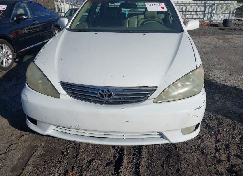 Photo 6 of 2006 Toyota Camry XLE V6 (VIN 4T1BF30K46U630403)