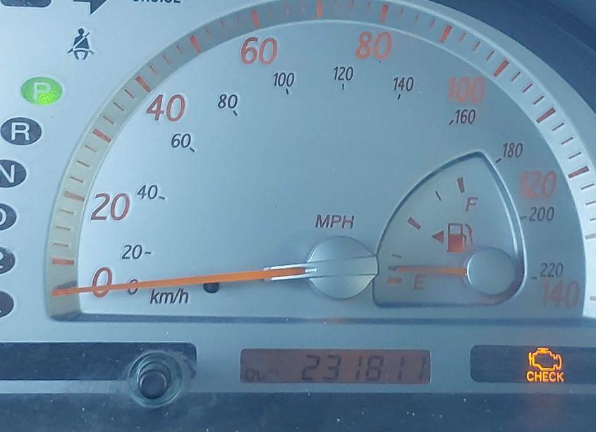 Photo 7 of 2002 Toyota Camry SE V6 (VIN 4T1BF30K52U013764)