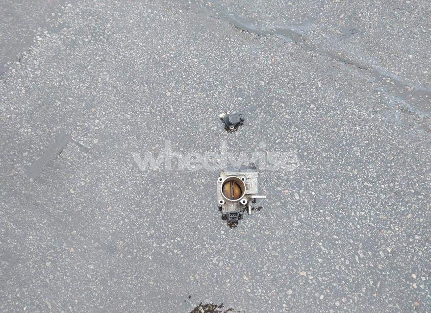 Photo 12 of 2002 Toyota Camry LE V6/SE V6/XLE V6 (VIN 4T1BF30K52U014154)