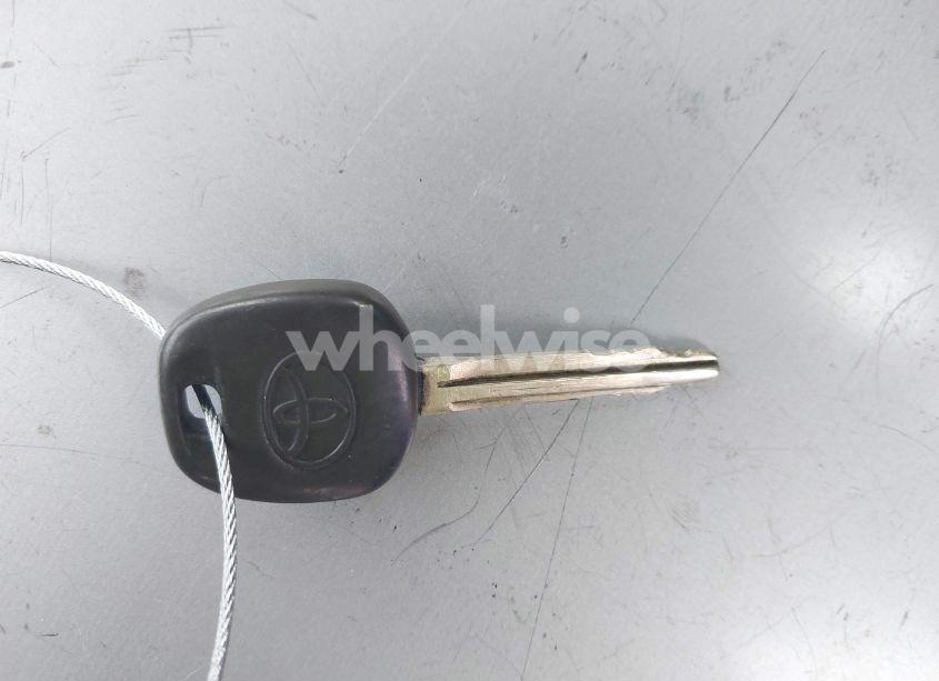 Photo 11 of 2002 Toyota Camry XLE V6 (VIN 4T1BF30K52U517666)