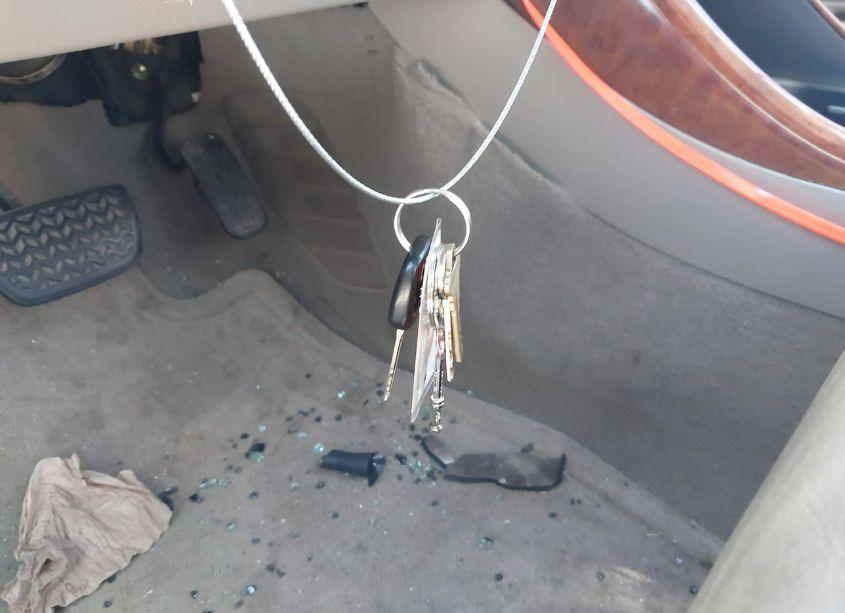 Photo 11 of 2002 Toyota Camry XLE V6 (VIN 4T1BF30K52U522916)