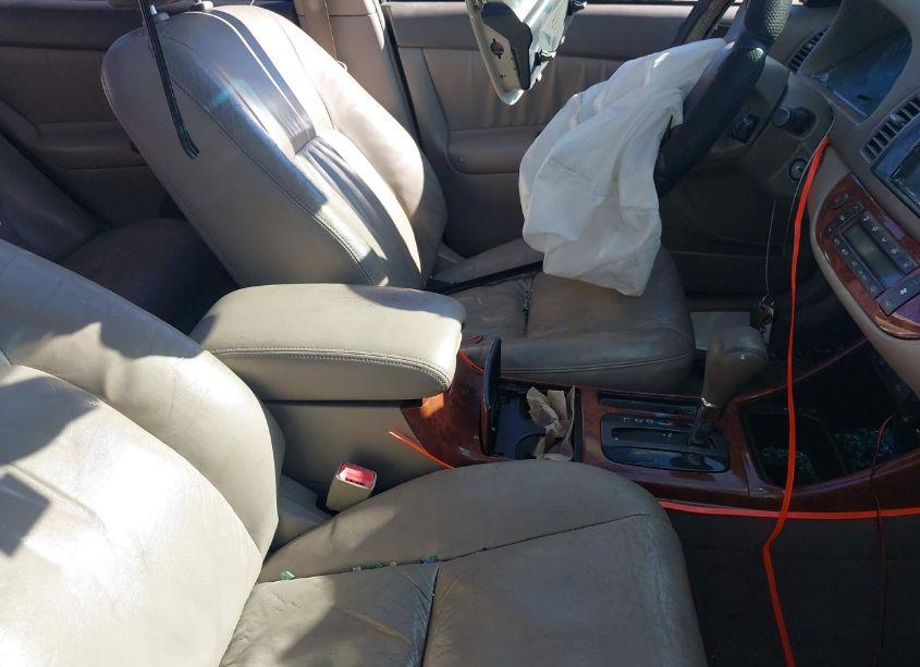 Photo 5 of 2002 Toyota Camry XLE V6 (VIN 4T1BF30K52U522916)