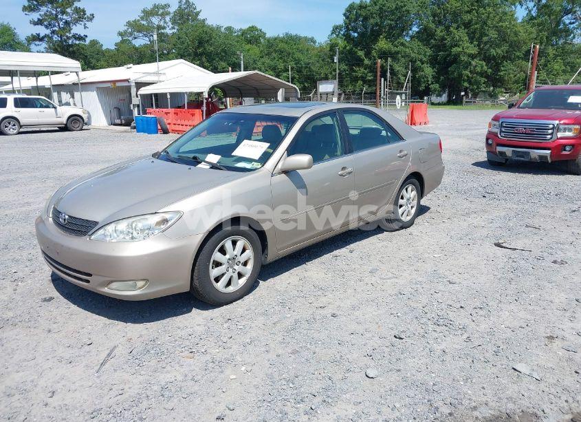 Photo 2 of 2003 Toyota Camry XLE V6 (VIN 4T1BF30K53U043266)