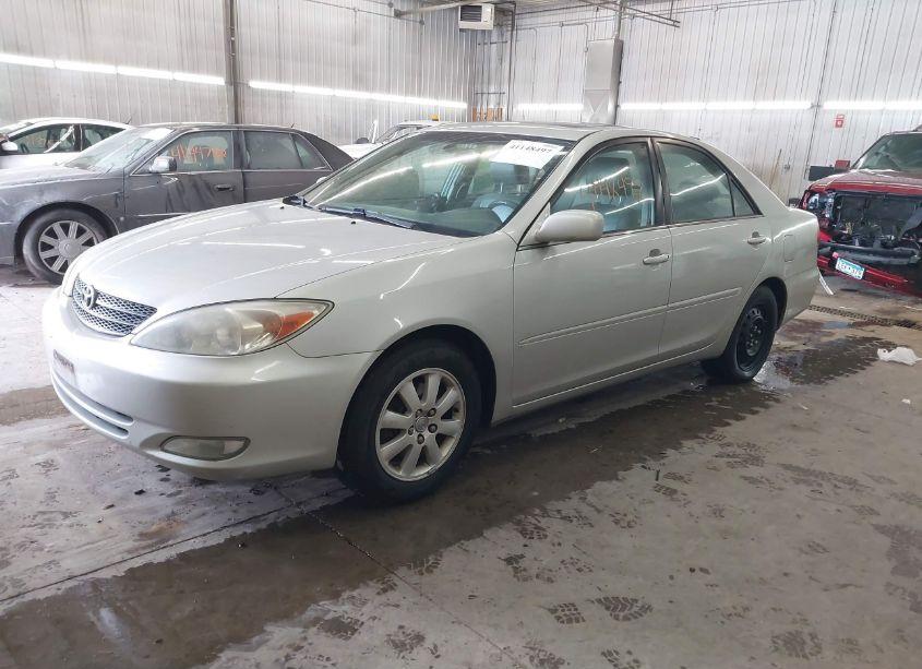Photo 2 of 2003 Toyota Camry XLE V6 (VIN 4T1BF30K53U060424)