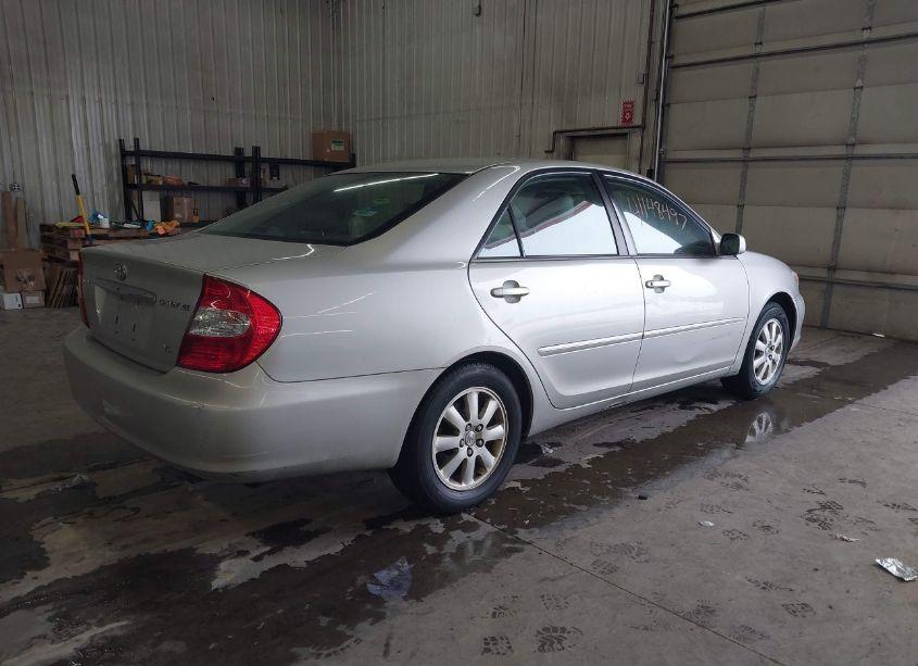 Photo 4 of 2003 Toyota Camry XLE V6 (VIN 4T1BF30K53U060424)