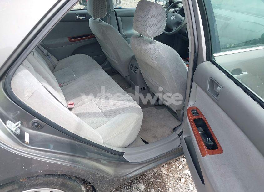 Photo 8 of 2003 Toyota Camry XLE V6 (VIN 4T1BF30K53U555156)