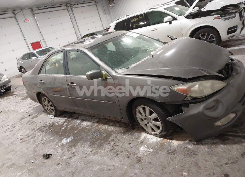 Photo 13 of 2004 Toyota Camry XLE V6 (VIN 4T1BF30K54U578096)
