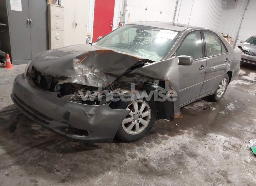 Photo 2 of 2004 Toyota Camry XLE V6 (VIN 4T1BF30K54U578096)