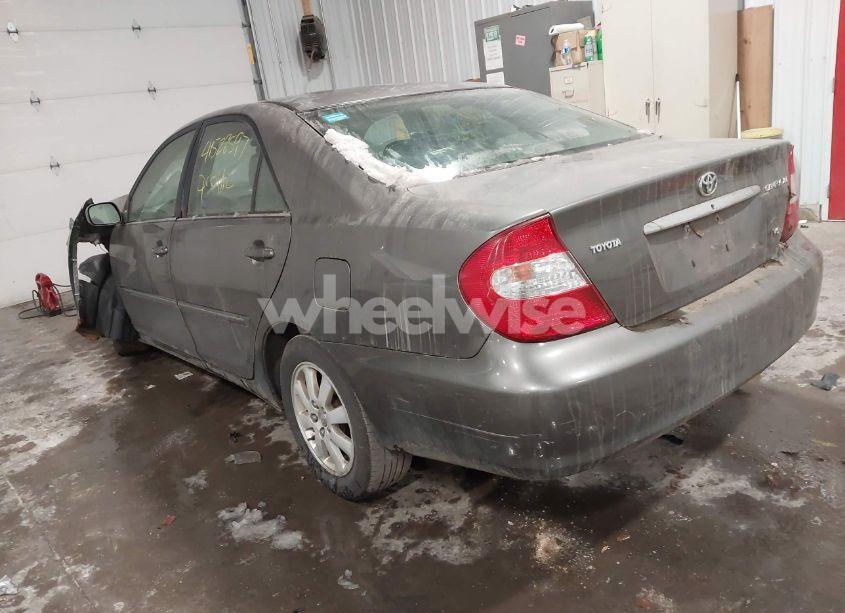 Photo 3 of 2004 Toyota Camry XLE V6 (VIN 4T1BF30K54U578096)