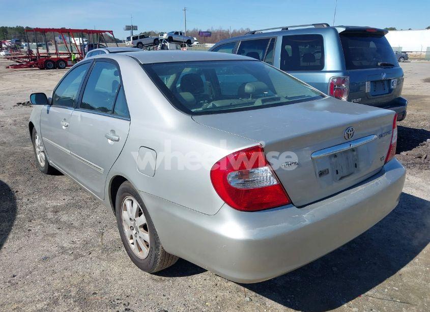 Photo 3 of 2004 Toyota Camry XLE V6 (VIN 4T1BF30K54U579202)
