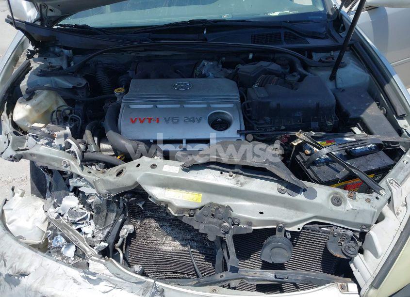 Photo 10 of 2005 Toyota Camry XLE V6 (VIN 4T1BF30K55U087903)
