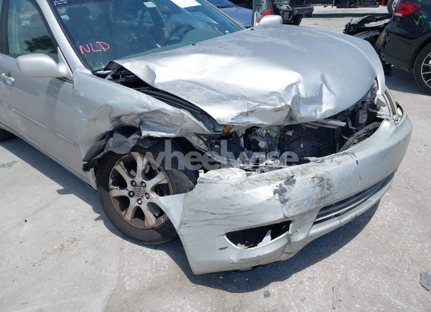 Photo 6 of 2005 Toyota Camry XLE V6 (VIN 4T1BF30K55U087903)