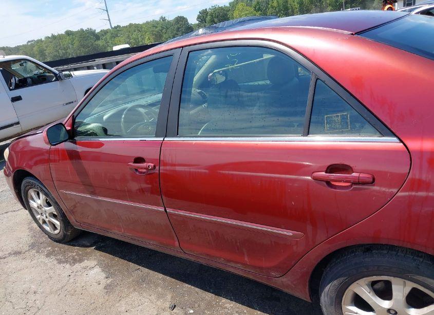 Photo 14 of 2005 Toyota Camry LE V6/XLE V6 (VIN 4T1BF30K55U101833)