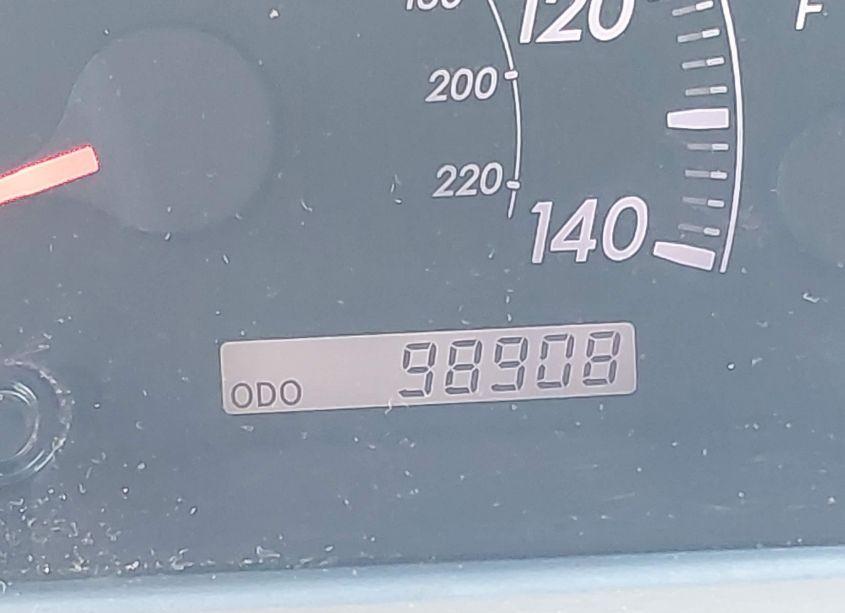 Photo 15 of 2005 Toyota Camry LE V6/XLE V6 (VIN 4T1BF30K55U101833)