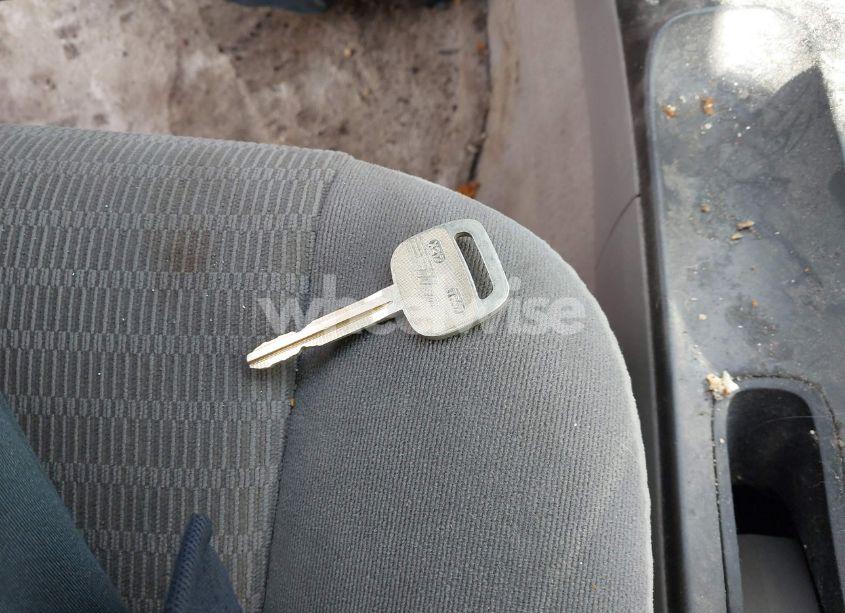 Photo 11 of 2005 Toyota Camry LE V6 (VIN 4T1BF30K55U615214)