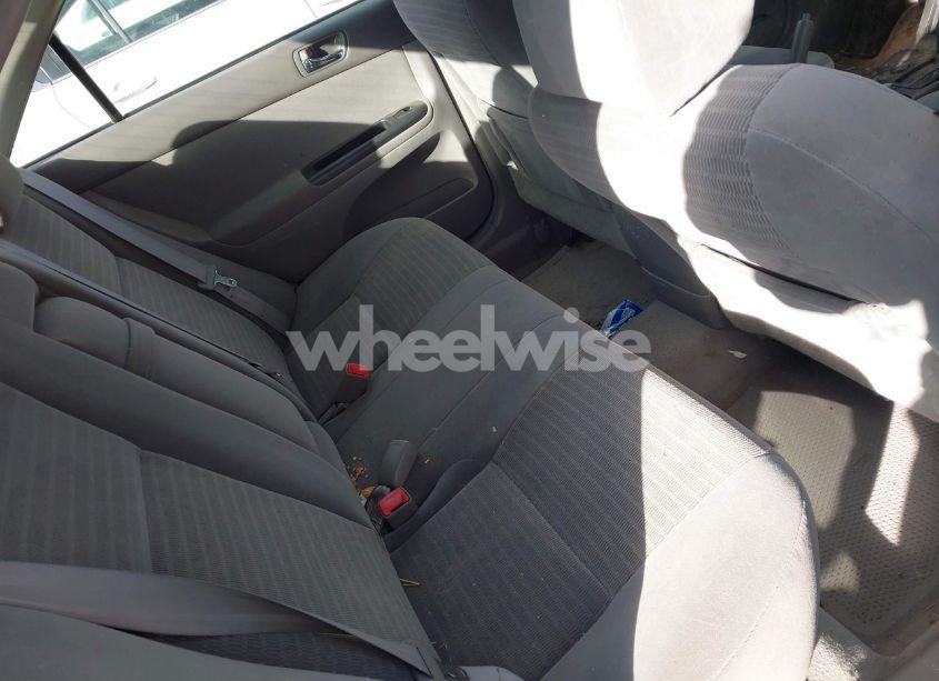 Photo 8 of 2005 Toyota Camry LE V6 (VIN 4T1BF30K55U615214)