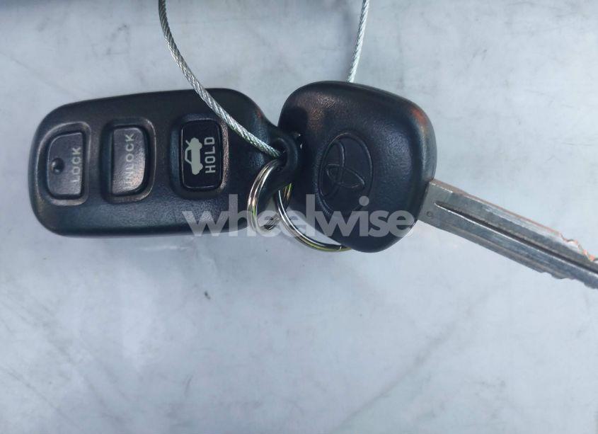 Photo 11 of 2005 Toyota Camry XLE V6 (VIN 4T1BF30K55U619313)
