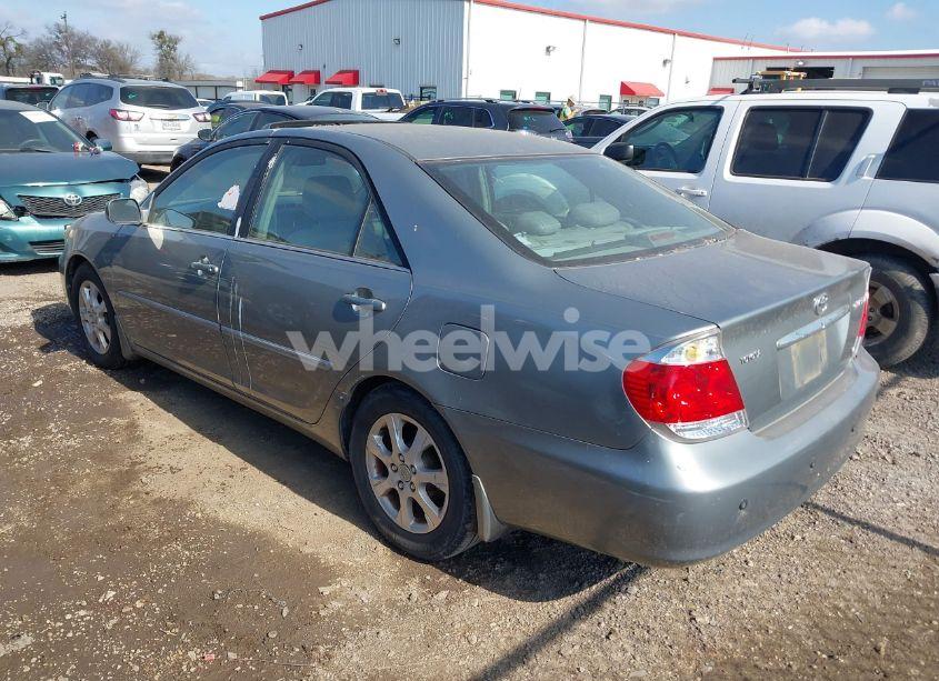 Photo 3 of 2006 Toyota Camry XLE V6 (VIN 4T1BF30K56U631012)
