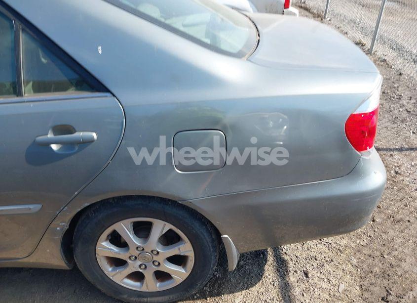 Photo 6 of 2006 Toyota Camry XLE V6 (VIN 4T1BF30K56U631012)