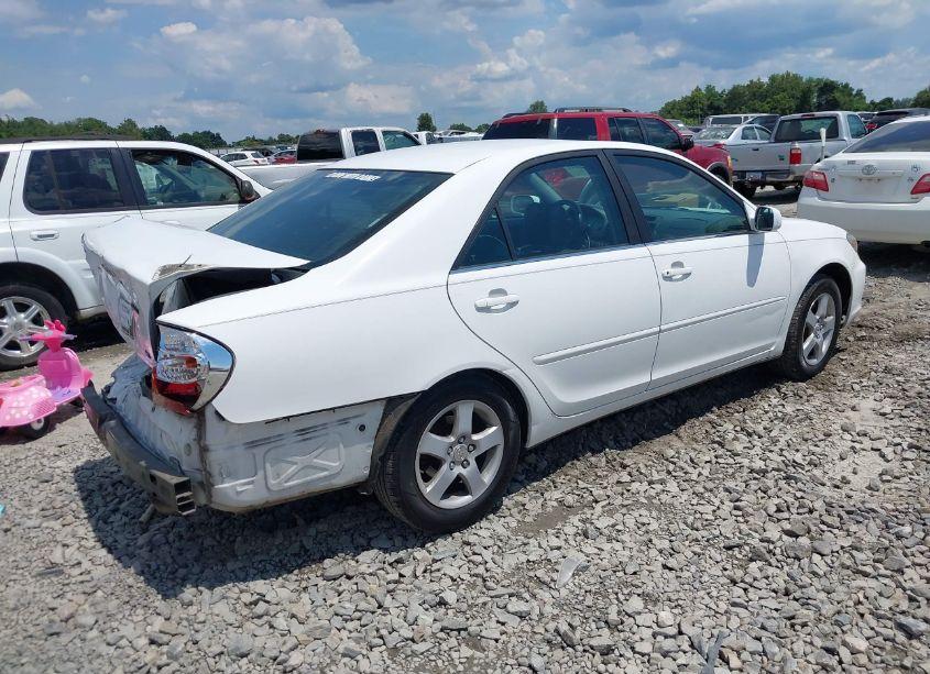 Photo 4 of 2002 Toyota Camry SE V6 (VIN 4T1BF30K62U503954)