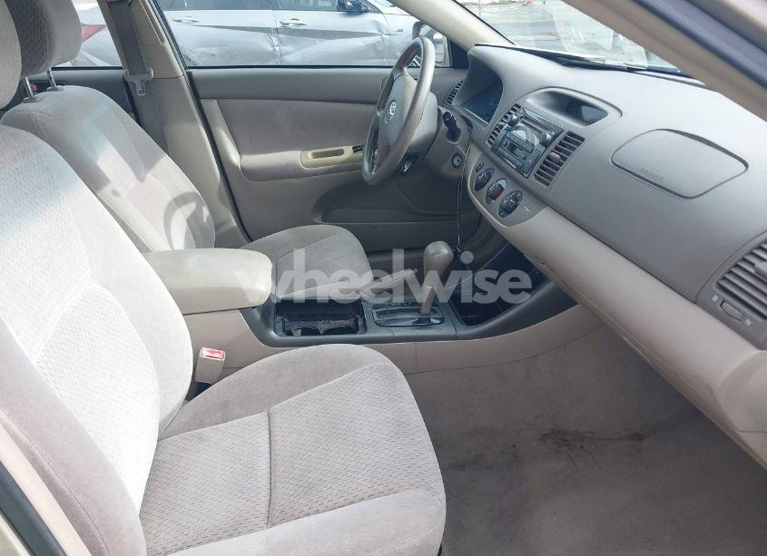 Photo 5 of 2003 Toyota Camry LE V6 (VIN 4T1BF30K63U046516)