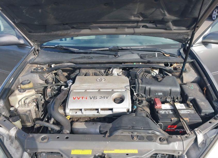 Photo 10 of 2003 Toyota Camry LE V6 (VIN 4T1BF30K63U560995)