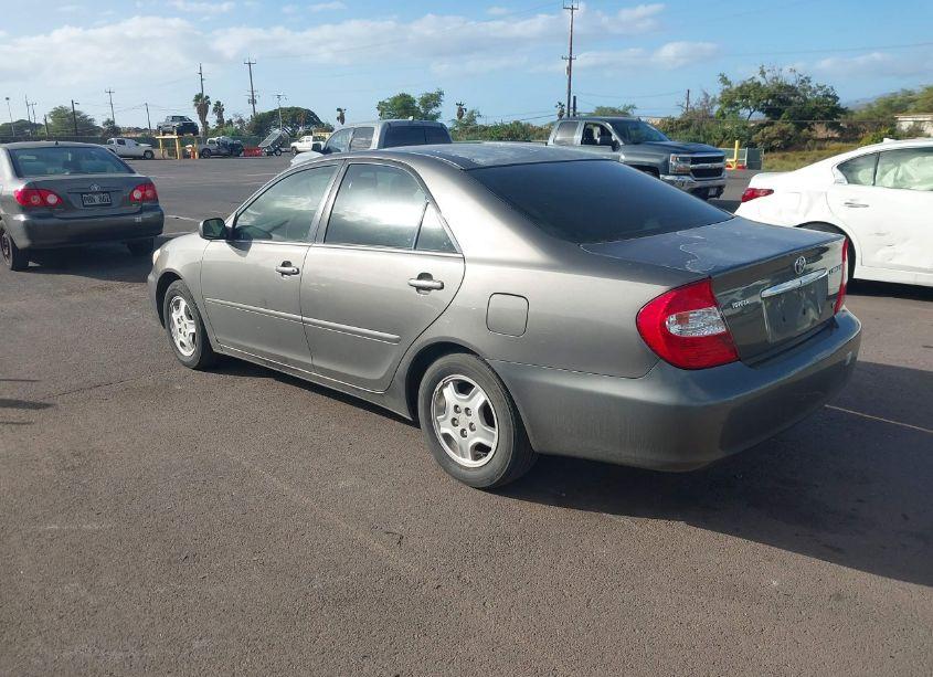 Photo 3 of 2003 Toyota Camry LE V6 (VIN 4T1BF30K63U560995)