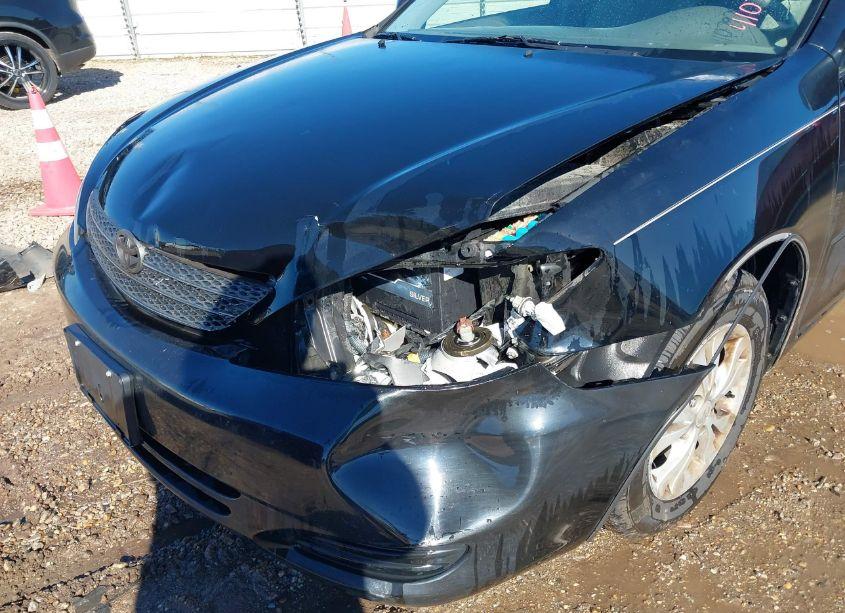 Photo 6 of 2004 Toyota Camry LE V6 (VIN 4T1BF30K64U064791)