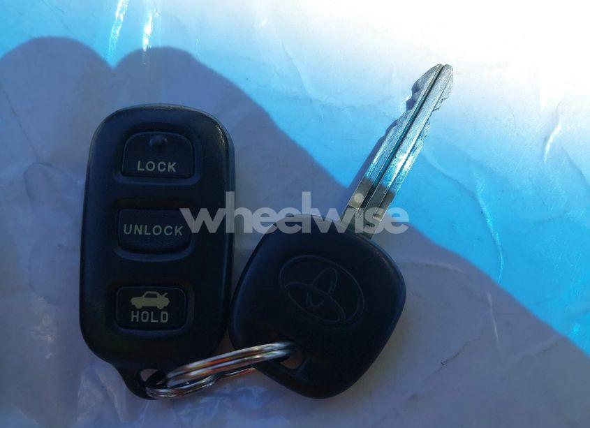 Photo 11 of 2004 Toyota Camry LE V6 (VIN 4T1BF30K64U067898)