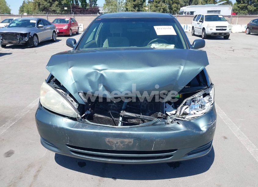 Photo 6 of 2004 Toyota Camry LE V6 (VIN 4T1BF30K64U067898)