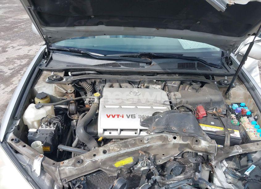 Photo 10 of 2004 Toyota Camry (VIN 4T1BF30K64U581671)
