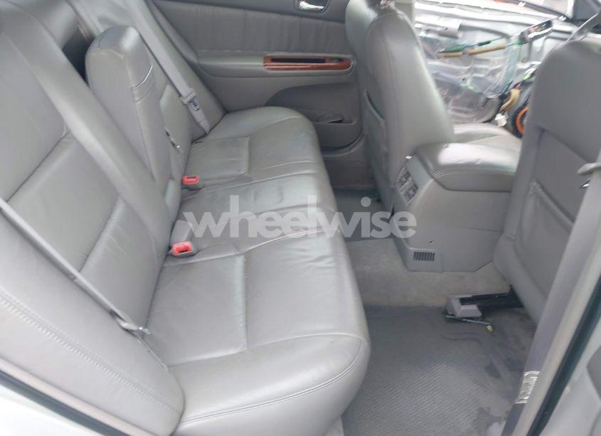 Photo 8 of 2004 Toyota Camry (VIN 4T1BF30K64U581671)