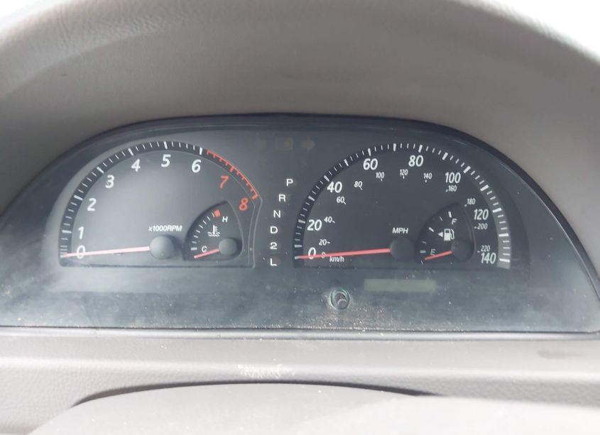 Photo 7 of 2002 Toyota Camry LE V6 (VIN 4T1BF30K72U016682)