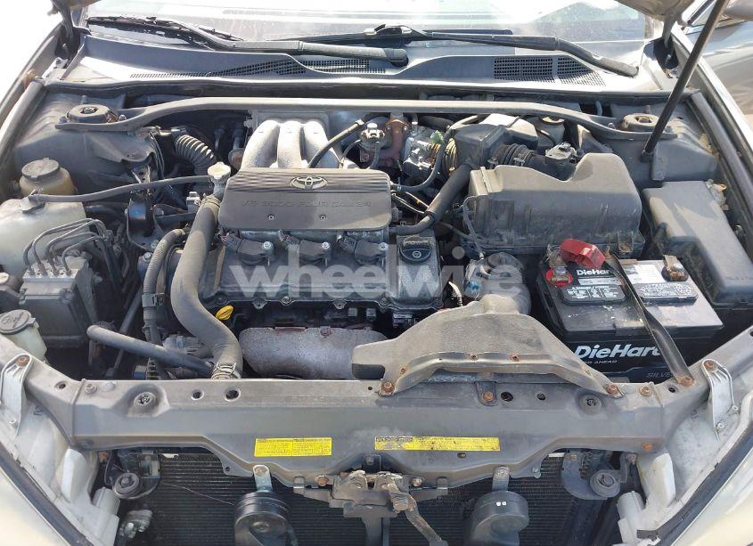 Photo 10 of 2002 Toyota Camry SE V6 (VIN 4T1BF30K72U515045)