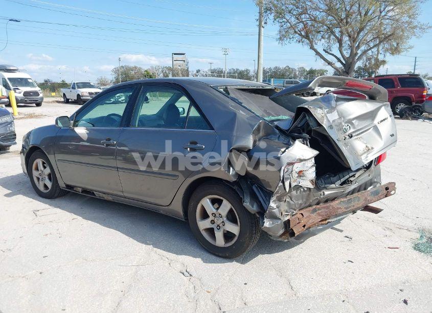 Photo 3 of 2002 Toyota Camry SE V6 (VIN 4T1BF30K72U515045)