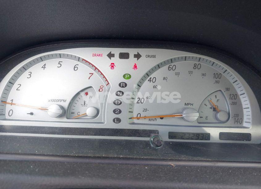 Photo 7 of 2002 Toyota Camry SE V6 (VIN 4T1BF30K72U515045)