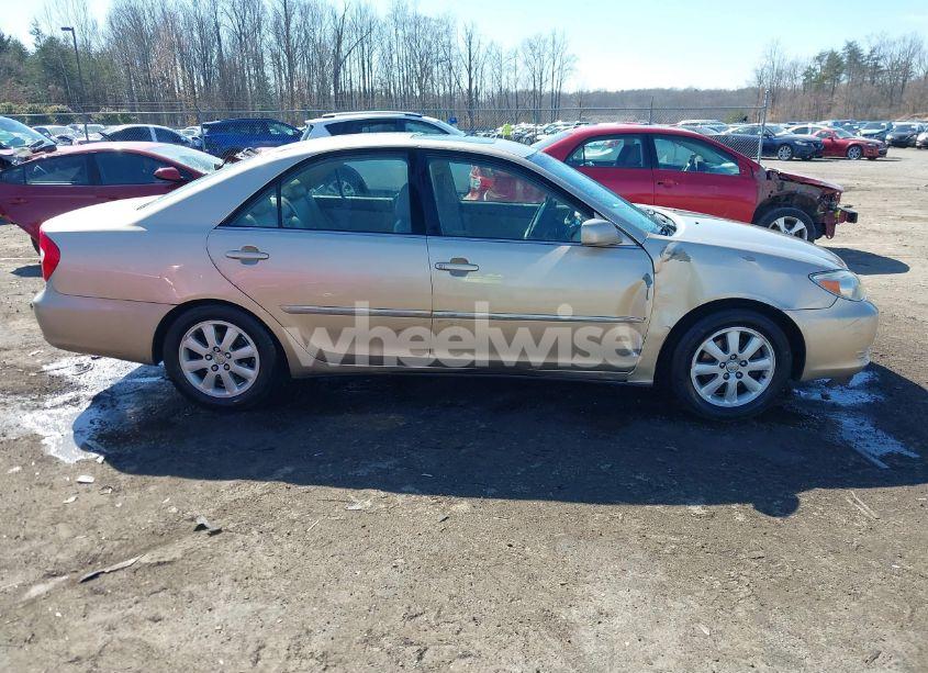 Photo 13 of 2002 Toyota Camry XLE V6 (VIN 4T1BF30K72U525994)