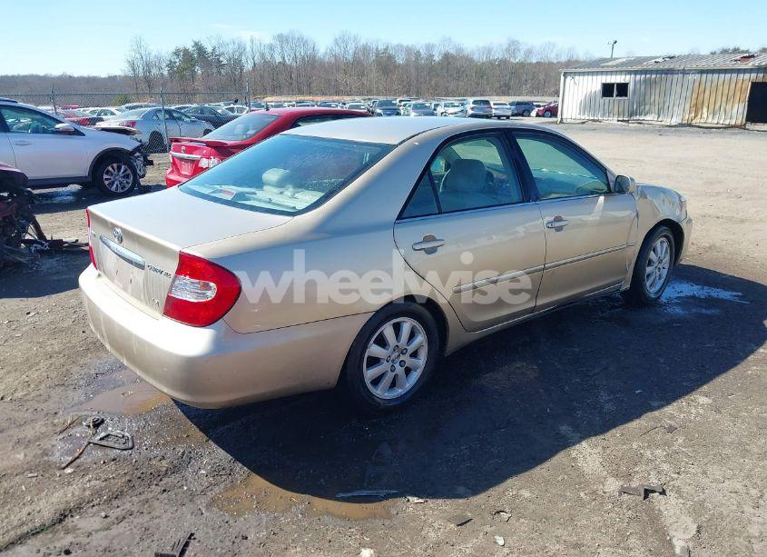 Photo 4 of 2002 Toyota Camry XLE V6 (VIN 4T1BF30K72U525994)