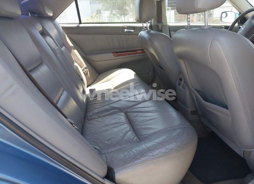 Photo 8 of 2002 Toyota Camry XLE V6 (VIN 4T1BF30K72U538731)