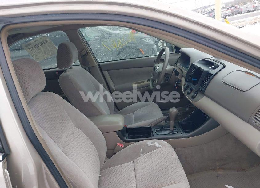 Photo 5 of 2003 Toyota Camry LE V6 (VIN 4T1BF30K73U058514)