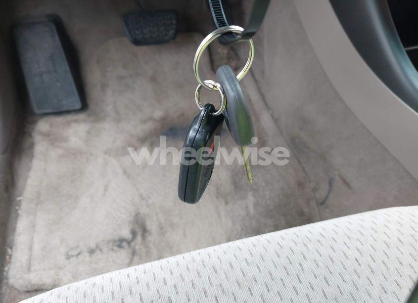 Photo 11 of 2003 Toyota Camry LE V6 (VIN 4T1BF30K73U561234)