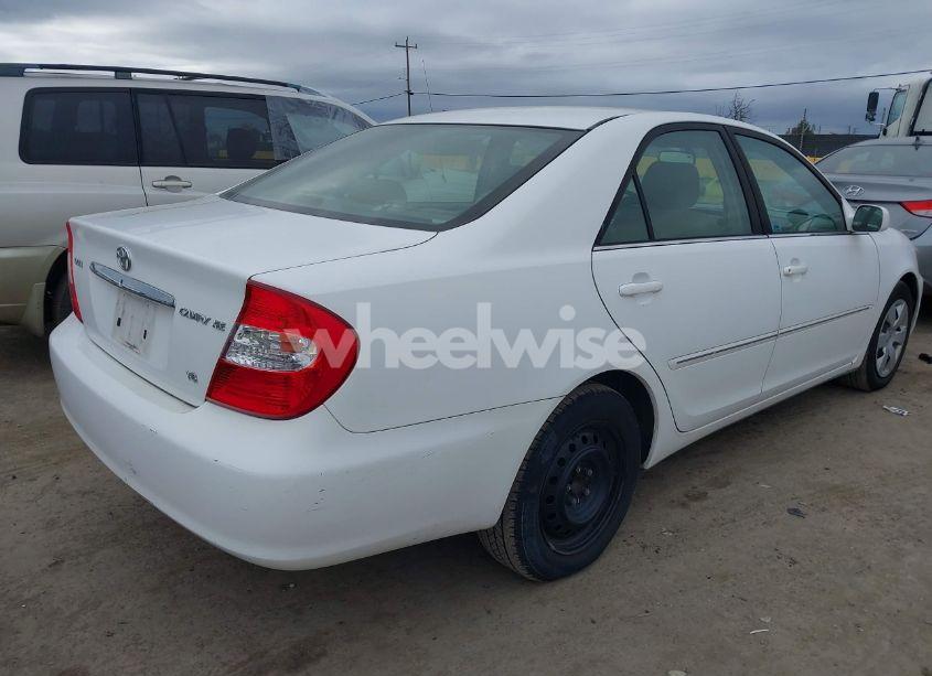 Photo 4 of 2004 Toyota Camry XLE V6 (VIN 4T1BF30K74U073676)