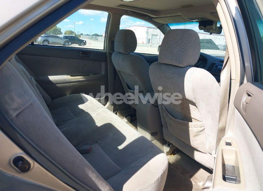 Photo 8 of 2004 Toyota Camry LE V6 (VIN 4T1BF30K74U575510)