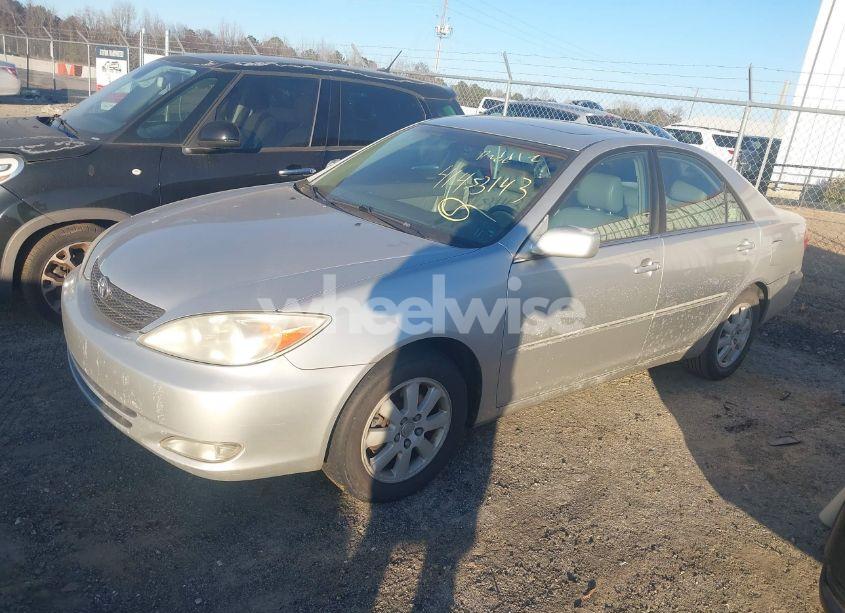 Photo 2 of 2004 Toyota Camry XLE V6 (VIN 4T1BF30K74U586054)