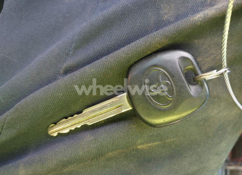 Photo 11 of 2006 Toyota Camry LE V6/XLE V6 (VIN 4T1BF30K76U627950)